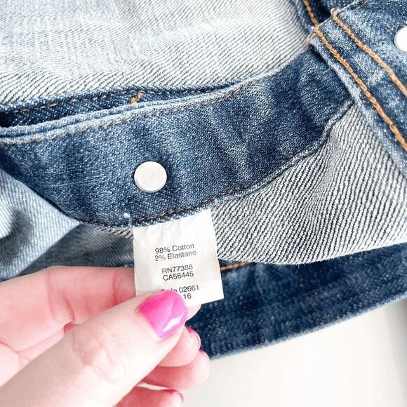 J Crew Womens Denim Jacket Button Front Long Sleeve Blue Wash XS - Picture 3 of 7